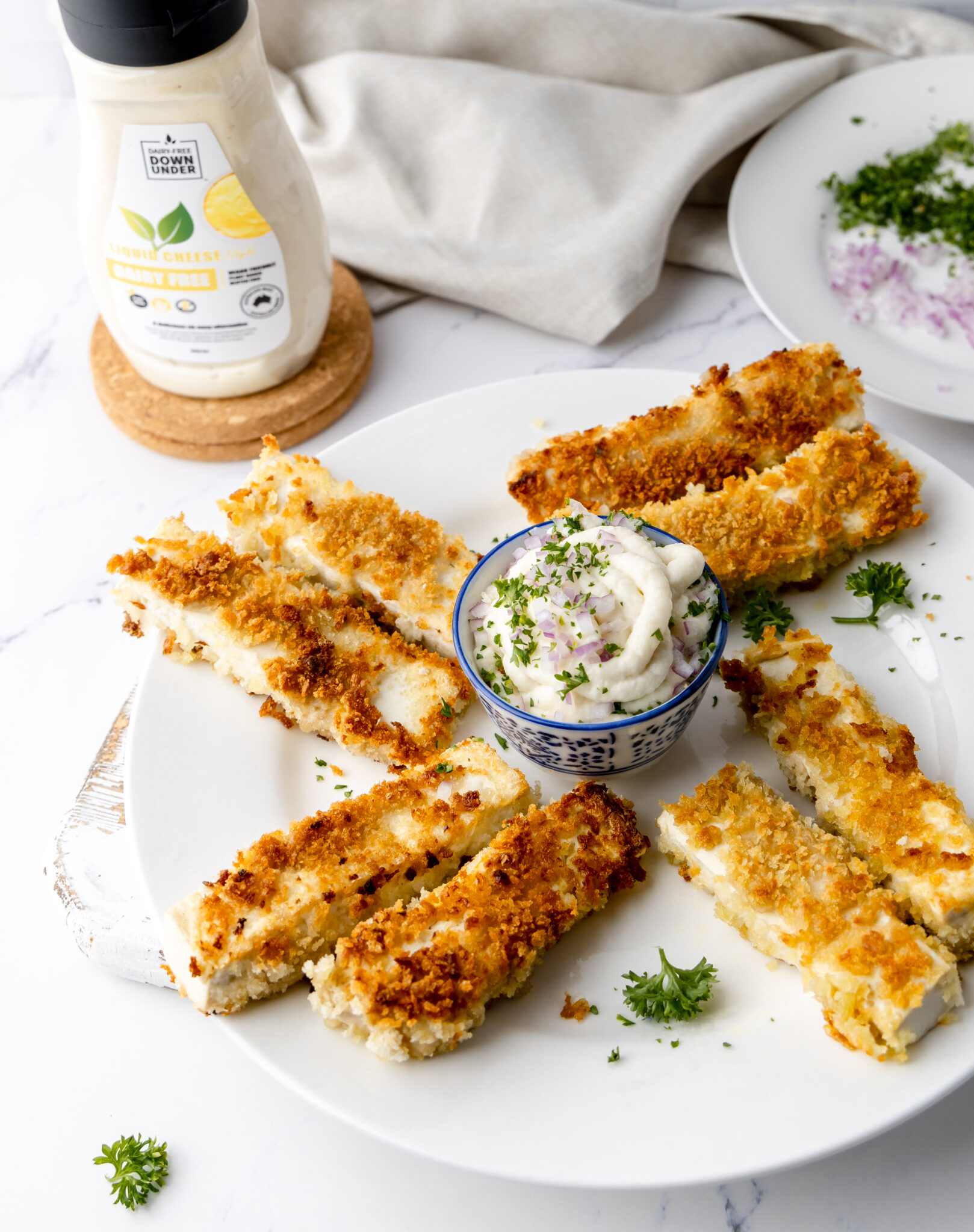 Crispy Tofu Fingers with Cheesy Dipping Sauce DFDU