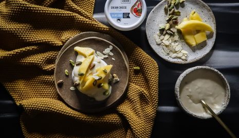 Pavlova with Passionfruit Frosting